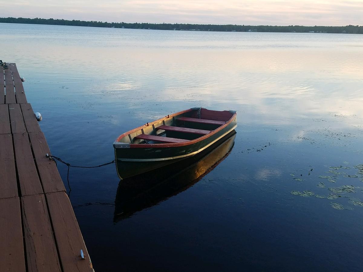 Historic Birch Lodge And Motel Trout Lake Ngoại thất bức ảnh